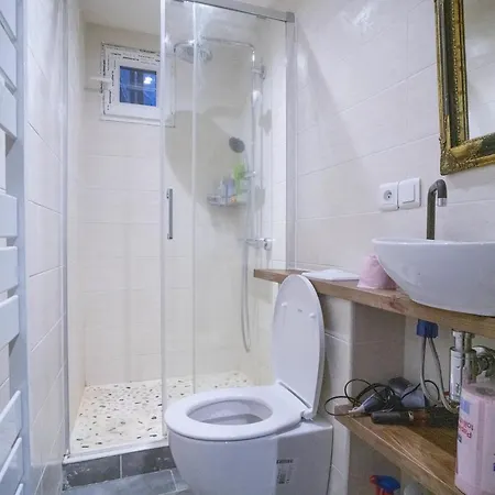 Apartment Charming Near Canal St Martin Paris